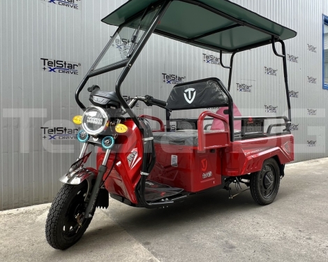 Карго транспортер T-500 с твърд покрив със стъкло с чистачка